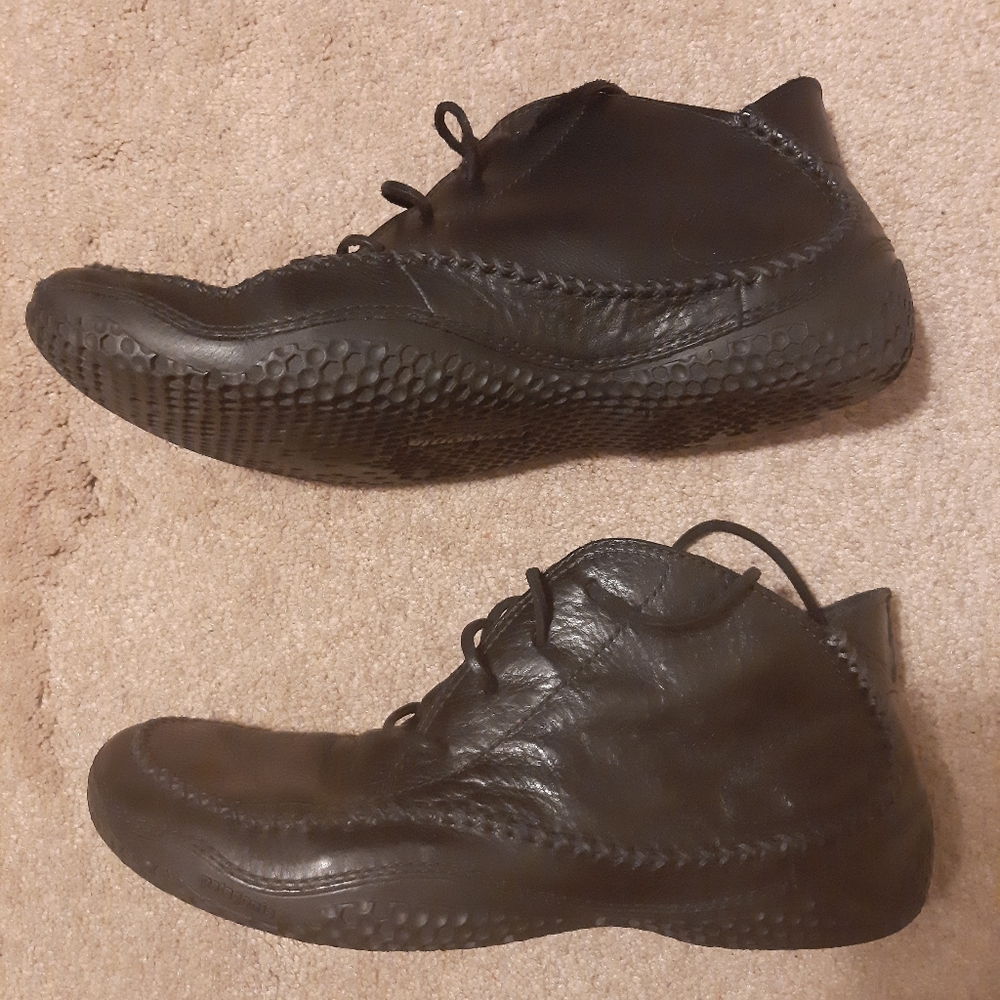 Patagonia Skywalk Dogwood Boots Black Performance Footwear 10 Moccasin